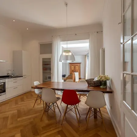 Zweite Heimat דירה